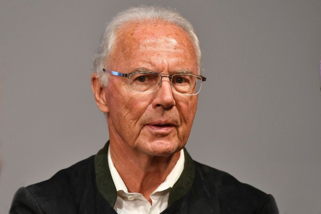 The football world mourns the passing of Franz Beckenbauer 4