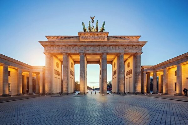 Follow Refund Gaming to visit Berlin, a fairy tale land in the heart of Europe 1